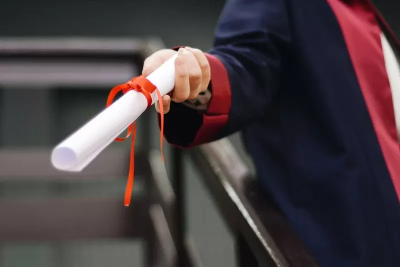 Trường tư thục và trường quốc tế: Khác nhau ra sao?